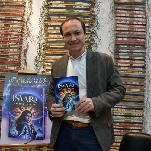 José Pablo Miguélez consolida su éxito con «Isvara y el fuego interno