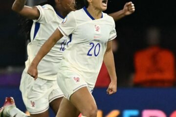 Delphine Cascarino, la «bólido» acelerada en Estados Unidos que amenaza a Alemania: «Si las francesas jugáramos en una liga más dura, seríamos mejores»