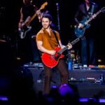 Kevin Jonas confiesa que perdió “casi todo” su dinero tras la ruptura de los Jonas Brothers en 2013