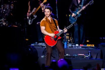 Kevin Jonas confiesa que perdió “casi todo” su dinero tras la ruptura de los Jonas Brothers en 2013