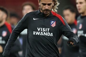 El Atlético se tuvo que duchar en su hotel porque una avería dejó el Emirates sin agua caliente