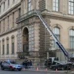 La ministra francesa de Cultura acusa al Louvre de «subestimar» desde hace 20 años el riesgo de intrusión