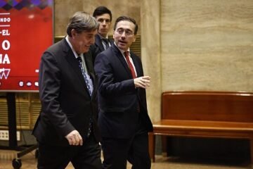 José Manuel Albares, en la exposición sobre las mujeres en México:  «Ha habido dolor e injusticia hacia los pueblos originarios»