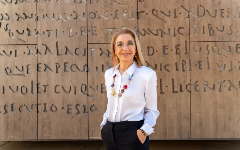 Lucía Miralles González presenta La Fábrica de Presentaciones