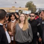 Angelina Jolie visita el cruce de Rafah como muestra de apoyo a los gazatíes