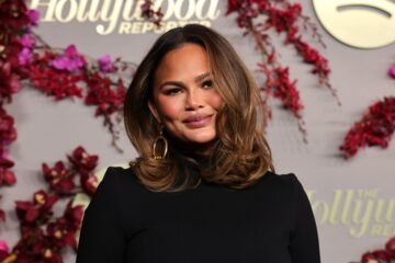 Chrissy Teigen celebra 52 días sobria tras una recaída: “Mi primer problema fue asociar el alcohol a una recompensa”