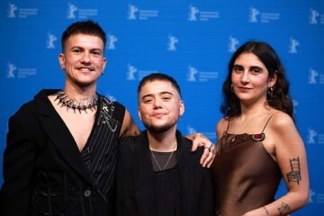 La Berlinale se emociona con la película española ‘Iván & Hadoum’, una oda de amor a la convivencia desde la experiencia trans (***)