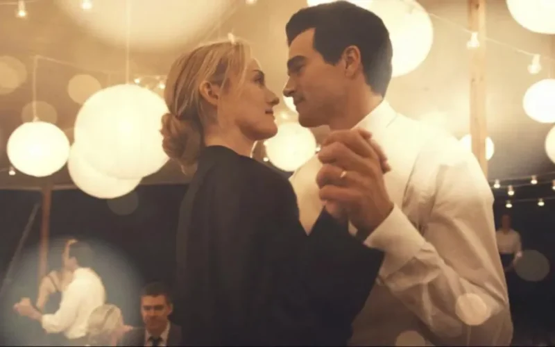 La serie de John John Kennedy: estilazo, pero no mucho más que destacar