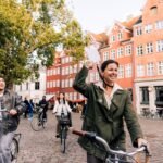 Guía turístico, el profesional que cambia la experiencia de un viaje: “Establecemos un vínculo emocional, algo que la inteligencia artificial no puede dar”