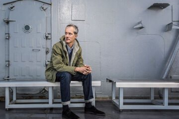 Cuando el pasado se convierte en relato: un viaje por la memoria de Geoff Dyer