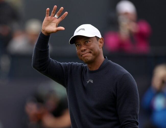 Tiger Woods, detenido por conducir borracho tras su implicación en un accidente de tráfico en Florida