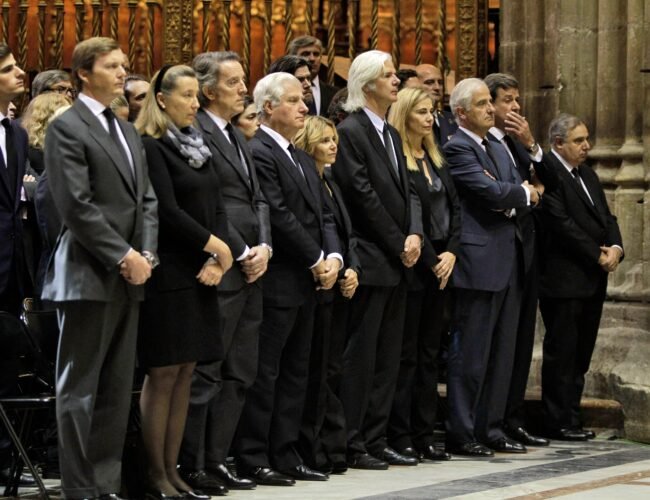 Los líos de los Fitz-James que ensombrecen el centenario de Cayetana de Alba: pozos ilegales, desalojos masivos y cuadros perdidos