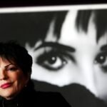 Liza Minnelli celebra sus 80 años con un estriptis emocional: sexo, drogas y “all that jazz”