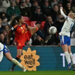 España se obliga a la perfección por falta de puntería en Wembley