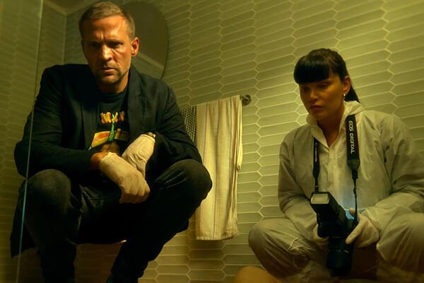 Y de postre, un pene cortado a cuchillo