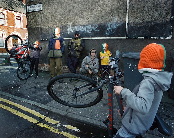 Kneecap, los raperos indomables y provocadores de Belfast: «Somos el enemigo número uno del Gobierno británico y está bien. Ellos también son el nuestro»