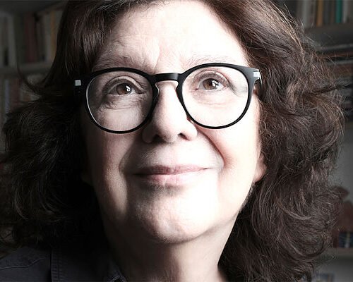 Rosa León vuelve 20 años después: «Me llaman progre para ofenderme, pero a mí me importa un pepino»