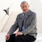 Julian Barnes: «Ningún libro proporciona consuelo ante la muerte»