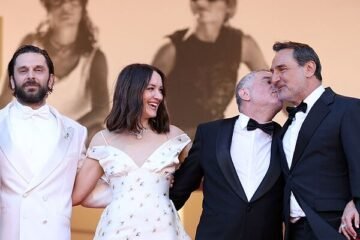 ‘La Vénus Électrique’ inaugura el Festival de Cannes con una agradable descarga de cine feliz, inofensivo y saludable (***)