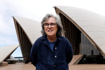 Rosie O’Donnell reflexiona sobre su ‘lifting’ tras años de rechazo a la cirugía estética: “Simplemente dejé de discutir con el espejo”