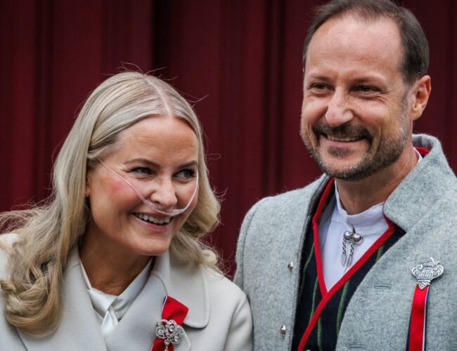 Haakon de Noruega, “preocupado” por el empeoramiento del estado de salud de Mette-Marit