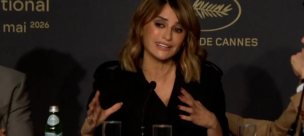 Penélope Cruz pensó que tenía un aneurisma cerebral durante el rodaje de La bola negra: «Empecé a llorar»
