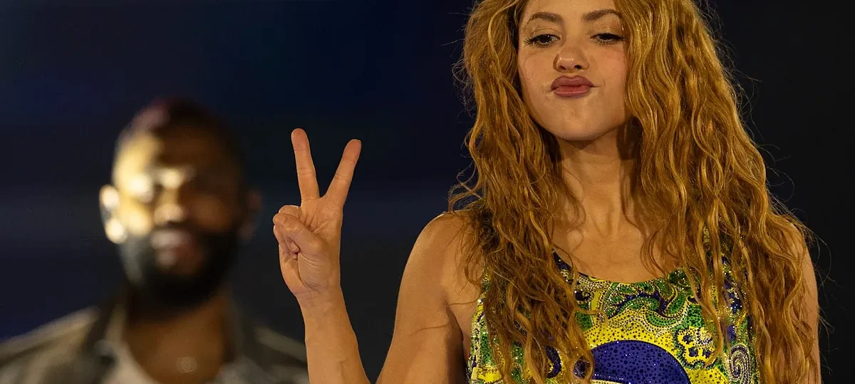 Masivo concierto gratuito de Shakira en Copacabana con una asistencia histórica de dos millones