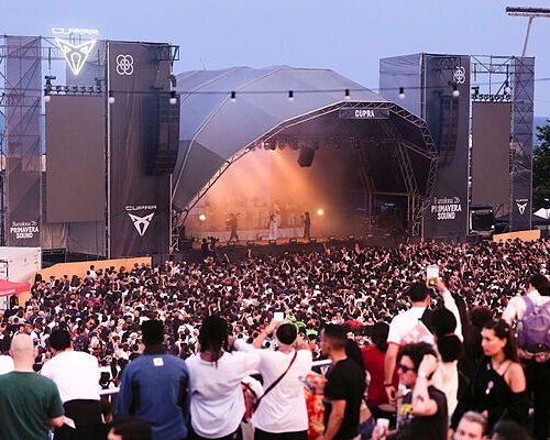 Pedro Sánchez y Begoña Gómez viajan por sorpresa a Barcelona para asistir al Primavera Sound
