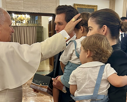 Ginés Marín lleva la Virgen de Guadalupe al papa León XIV y recibe su bendición: «Vosotros sois el tiempo»
