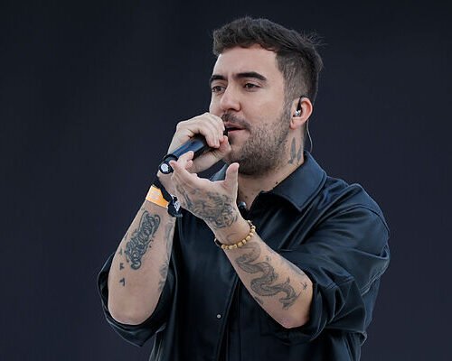 Elche, Armilla y Rubí suspenden los conciertos de Beret tras su detención por presunta agresión sexual