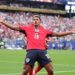 Bellingham caza los fantasmas de Inglaterra, que lidera su grupo por delante de Croacia
