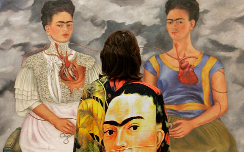 Frida Kahlo: de artista a icono y de icono a Barbie