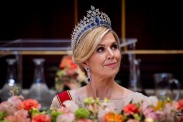 La historia de la tiara de 665 diamantes que ha lucido la reina Máxima de Holanda en el último banquete de Estado