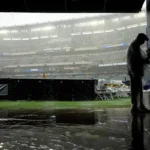 Una fuerte tormenta eléctrica durante el Mundial 2026 paraliza el Francia-Irak más de dos horas