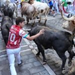 Segundo encierro de San Fermín: Cebada no hace honor a su leyenda negra
