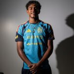 Lamine Yamal: «Si no estuviera en el Mundial, estaría sentado en un banco de mi barrio con mis amigos, pensando qué iba a ser de mí»
