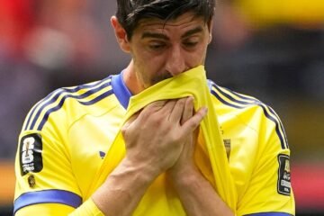 Las lágrimas de Courtois: «Podía seguir, pero el míster dijo que si no estaba al 100% me cambiaba»