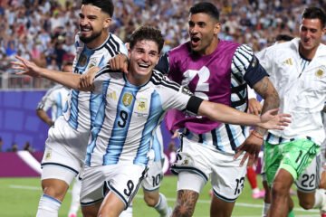 Julián Álvarez desahoga a Argentina en una agónica prórroga ante Suiza y la manda a buscar la final ante Inglaterra