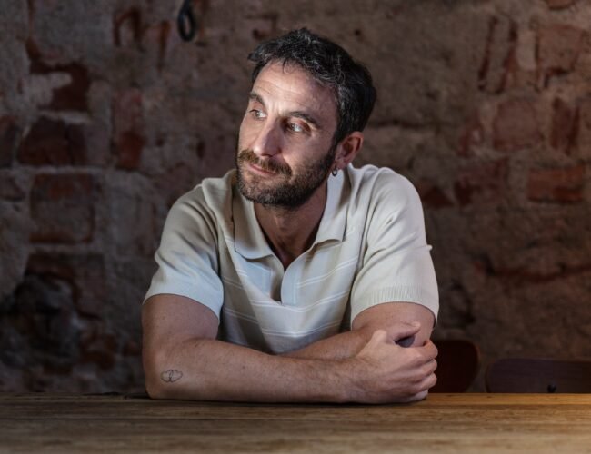 Dani Rovira comparte su cicatriz y una profunda reflexión en el aniversario de su operación: “Los miedos se me han hecho pequeñitos”