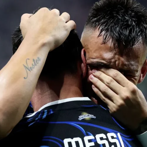 Lautaro emocionado al acordarse de su familia tras meter en la final a Argentina