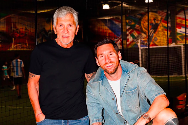 Messi abre la puerta a su retiro tras la muerte de su padre: «Tengo dudas de seguir jugando por mucho tiempo más»