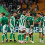 Un sólido Betis arranca la liga con victoria ante una competitiva Real Sociedad