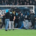 Más de 85 heridos en disturbios tras la invasión del campo durante el partido de la Copa de Alemania entre el Mannheim y el Kaiserslautern