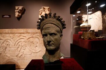 La fiebre del oro y los cazatesoros amenazan el patrimonio de Turquía: «Si todos los buscadores entregasen sus hallazgos, habría más piezas de valor que en los museos»