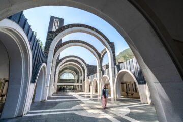 Un puente colgante, una iglesia de Ricardo Bofill y otros atractivos de Andorra