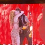 Madrid estalla en rugidos con el reencuentro de Alejandro Sanz y Shakira sobre los escenarios