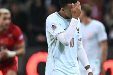 Mbappé se marcha lesionado tras anotar el gol de la victoria en el estreno de Zidane y Mancini no evita la derrota con Italia