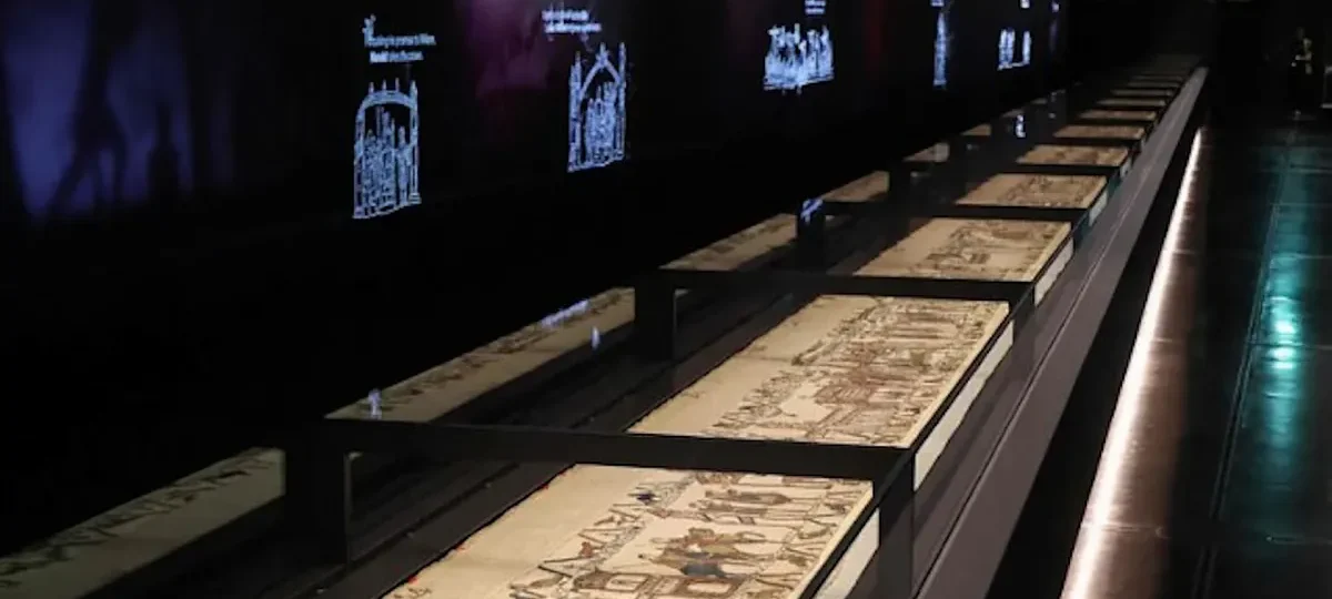 Londres exhibe el tapiz de Bayeux y miles de personas reservan entrada para visitas de 40 minutos