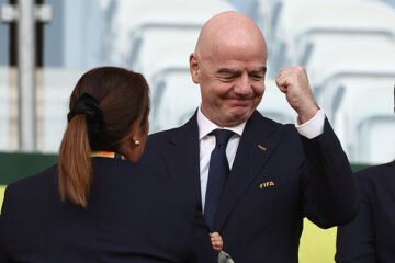 The Times se disculpa por informar de un «segundo sueldo»  de Infantino que nunca existió